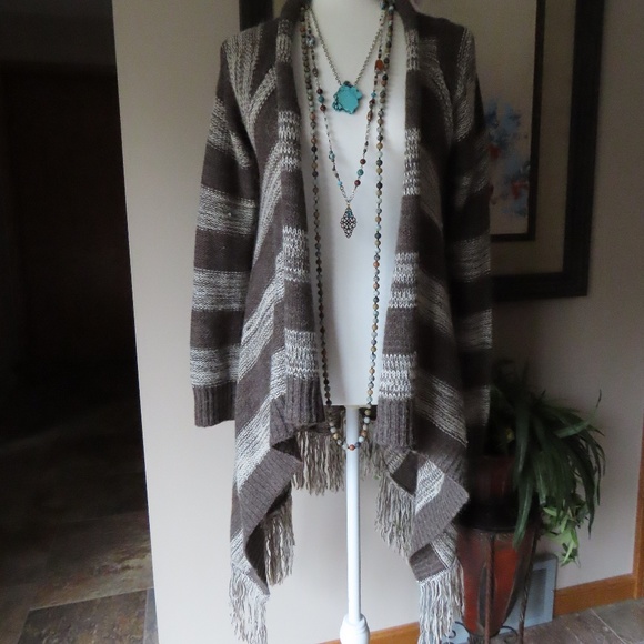 Boho fringed long cardigan sweater - Picture 4 of 8